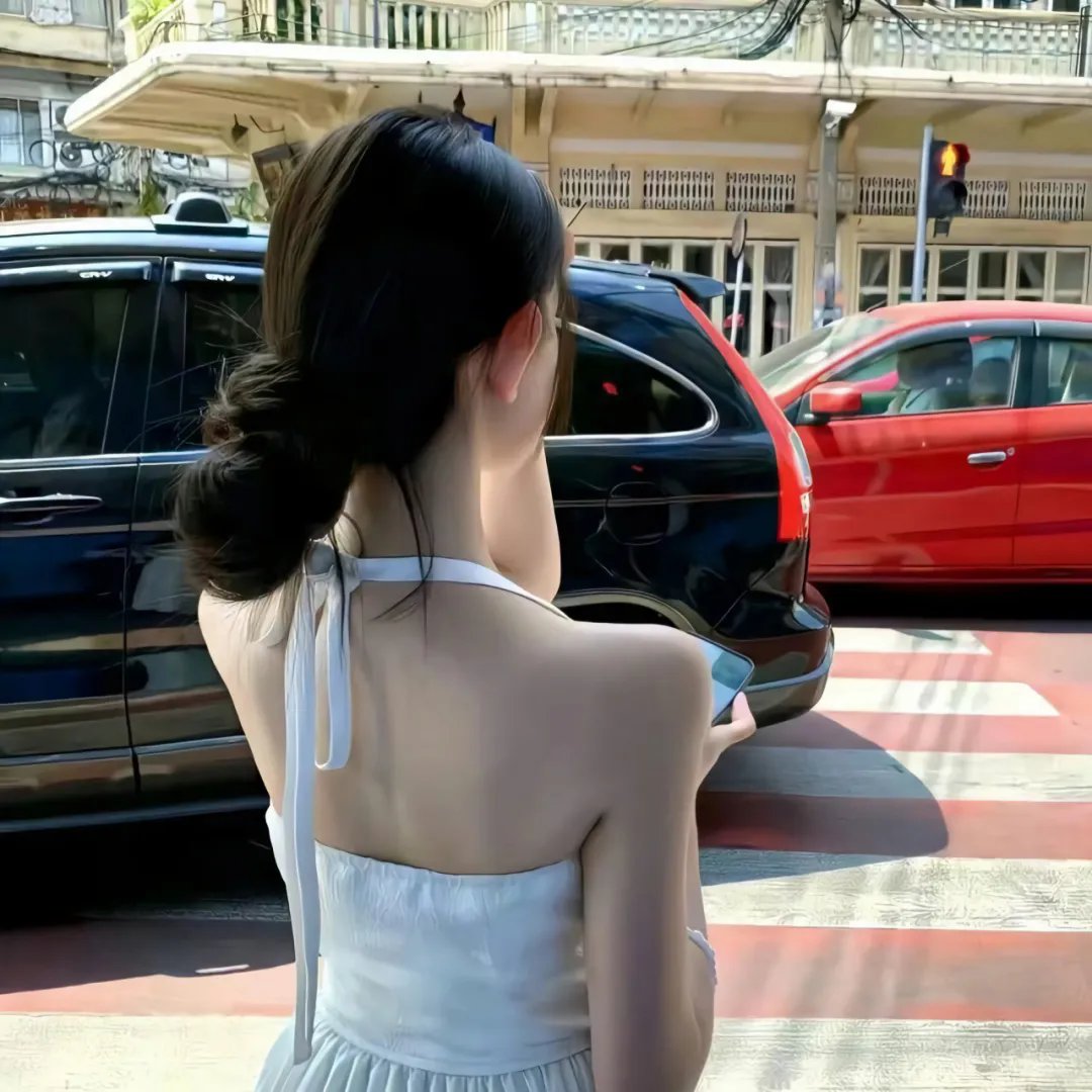 司令宠妾灭妻，我转身出府嫁少帅